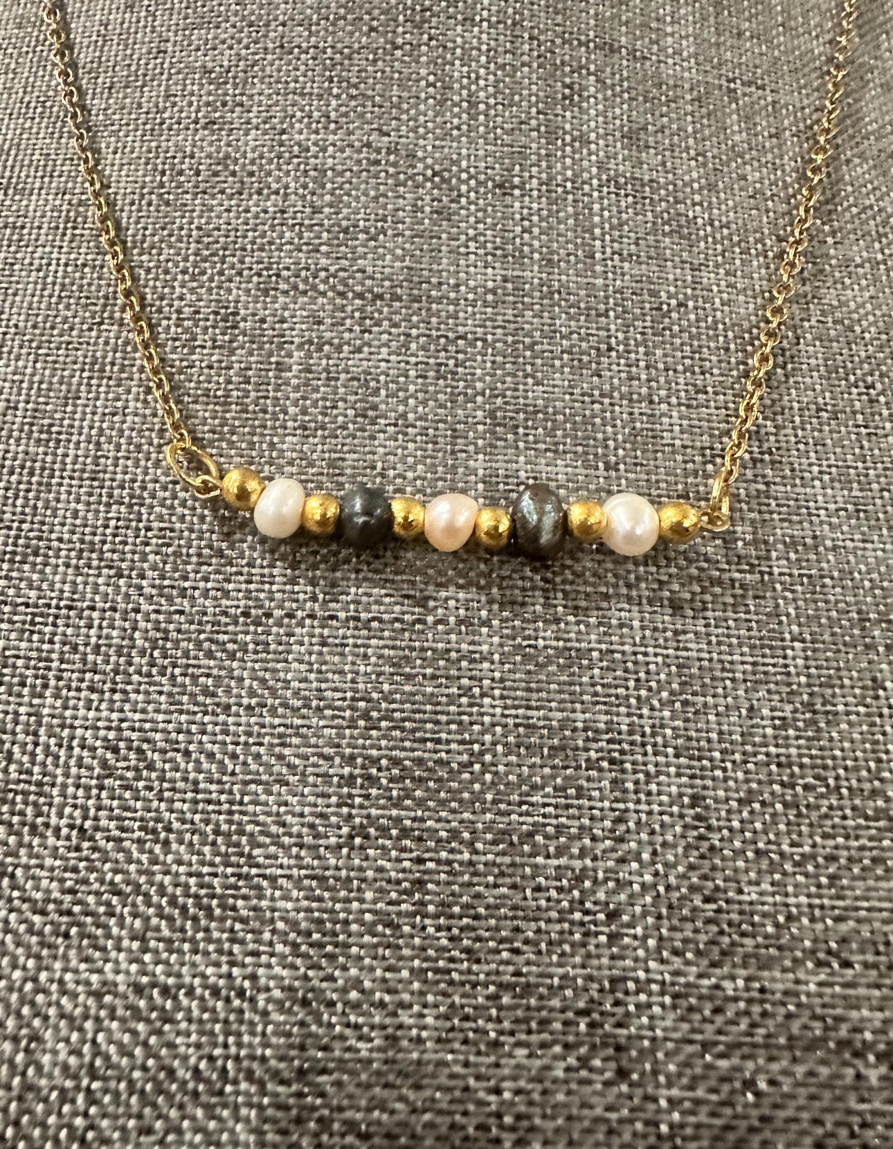 Bar Necklace with Black & White Freshwater Pearls on Gold Chain – Handmade