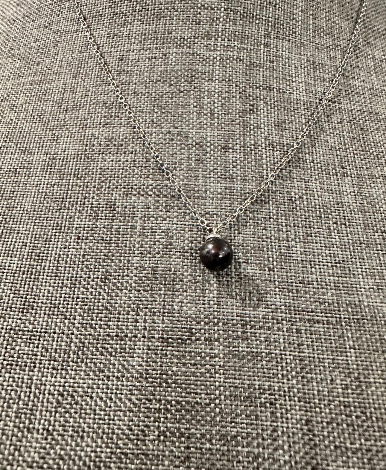 Midnight Drop – Single Black Pearl Necklace on Stainless Steel Chain