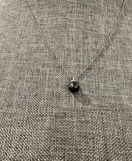 Midnight Drop – Single Black Pearl Necklace on Stainless Steel Chain