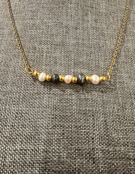 Bar Necklace with Black & White Freshwater Pearls on Gold Chain – Handmade